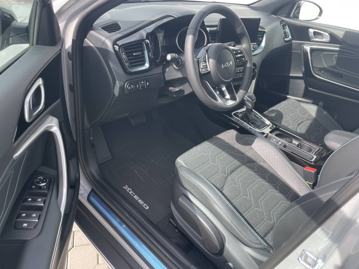 KIA XCeed STEEL EDITION 7DCT 1,6 T-GDi / 110kW na operativní leasing