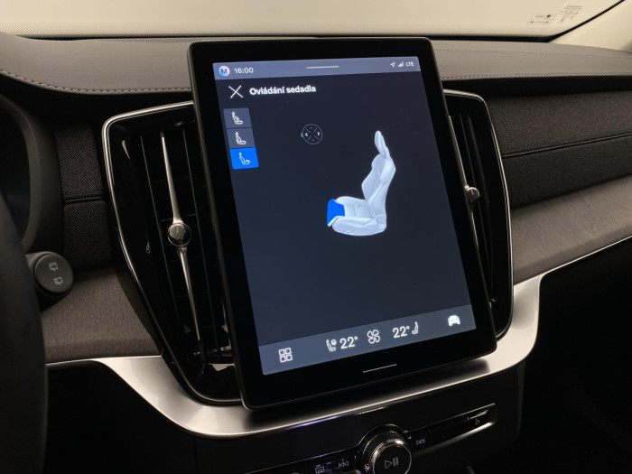 Volvo XC90 T8 AWD RECHARGE DARK PLUS 7m na operativní leasing