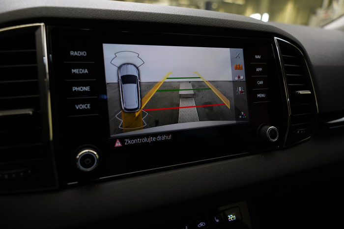 Škoda Karoq 1.5 TSI 110 kW Top Selection na operativní leasing