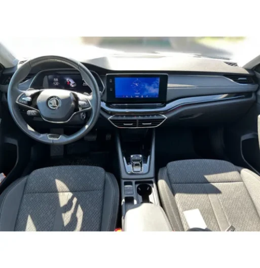 Škoda Oct.Com.1.5e-TEC 110 Style AT na operativní leasing