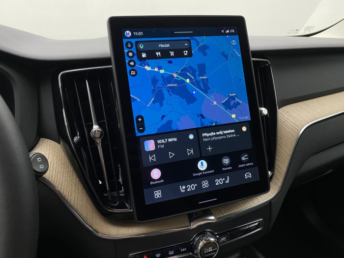Volvo XC60 B5 AWD AUT BRIGHT PLUS na operativní leasing