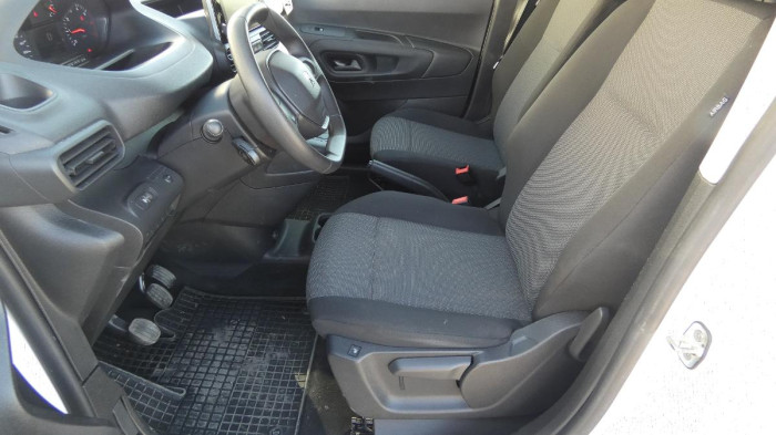 Peugeot Partner L1 1.5 BlueHDi 100k Active na operativní leasing