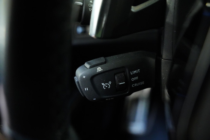 Peugeot 3008 1.5 Blue-HDi 96 kW Roadtrip na operativní leasing
