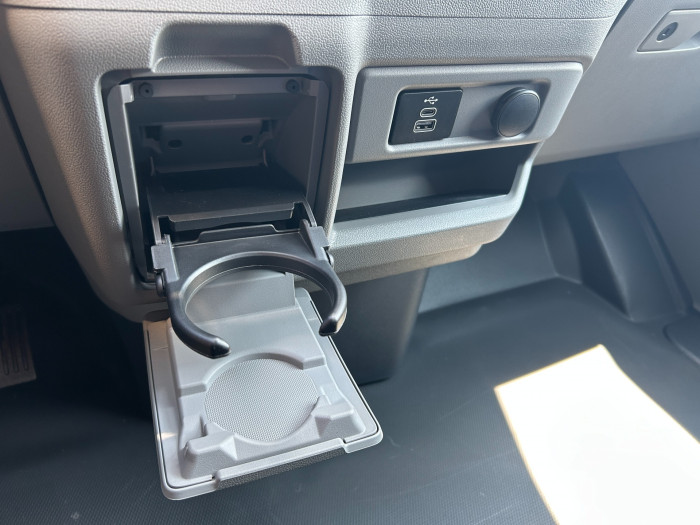 Custom 64kWh 100kW Trend 340 L1H1 na operativní leasing