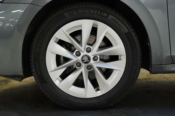 Škoda Octavia 2.0 TDI 110 kW Top Selection na operativní leasing
