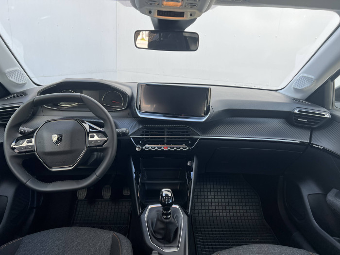 Peugeot 208 STYLE S&S MAN6 1,2 PureTech / 74kW na operativní leasing