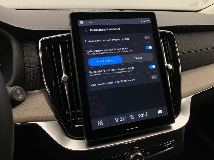 Volvo XC90 B5 AWD AUT BRIGHT PLUS 7míst na operativní leasing