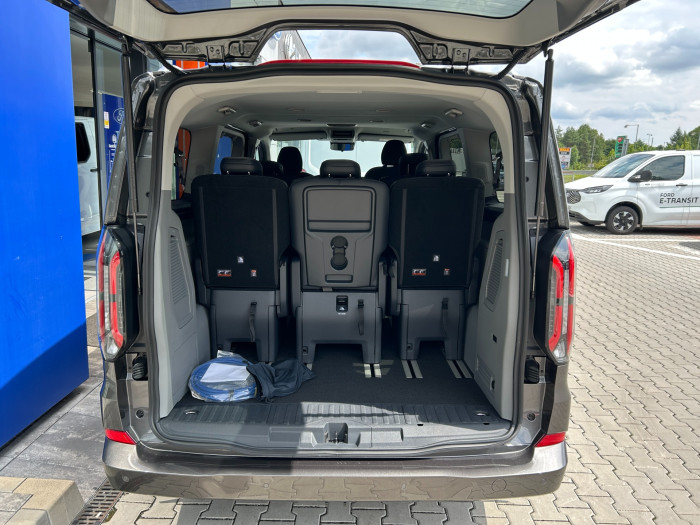 Titanium X L1 2.5 PHEV 171kW na operativní leasing