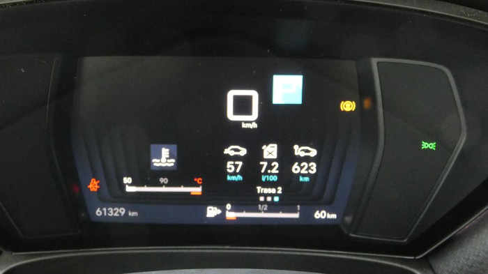 Citroën C5 X 1.6 PureTech 180 EAT8 Shine na operativní leasing