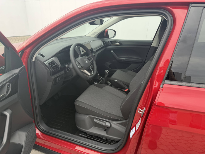 Volkswagen T-Cross Love 6G 1.0TSI / 85kW na operativní leasing