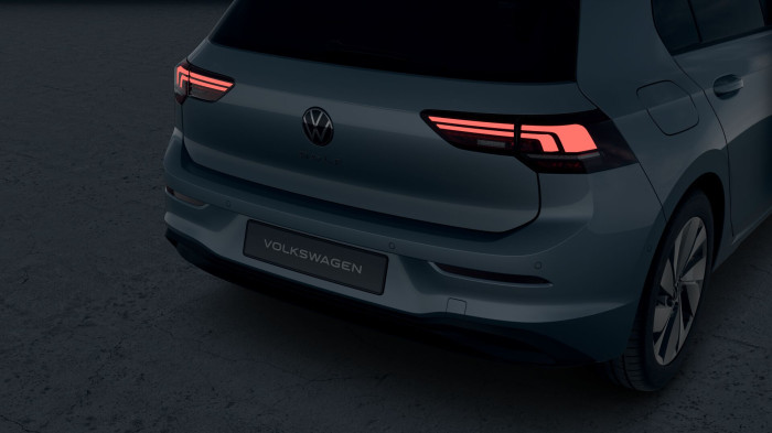 Volkswagen Golf People 1,5 TSI 85 kW 6G na operativní leasing