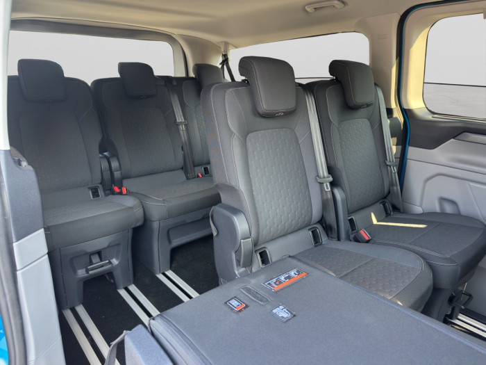 Ford Tourneo Custom 2,0 EcoBlue L2 TITANIUM na operativní leasing