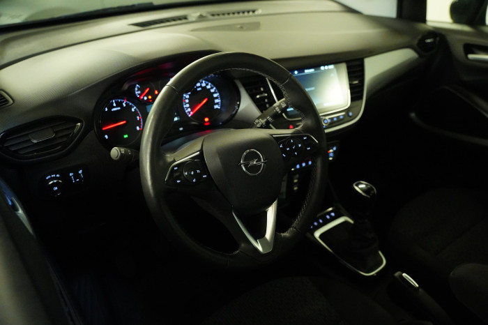 Opel Crossland X 1.2 Turbo 81 kW na operativní leasing