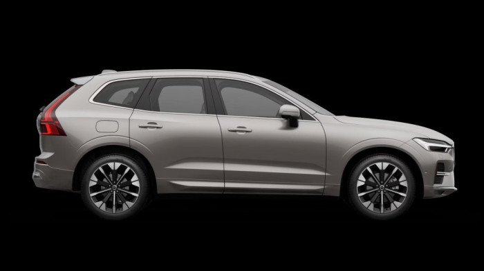 Volvo XC60 ULTRA BRIGHT, B5 AWD, 184+10 kW / 250+14 HP na operativní leasing