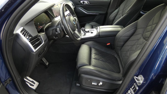 BMW X5 xDrive 40i M Sport na operativní leasing