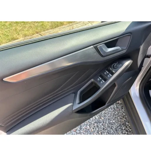 Ford Foc.Kom 1.0EB 114 Titanium AT na operativní leasing