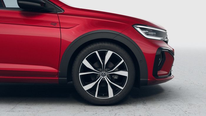 Volkswagen Taigo R-Line People 1,5 TSI 110 kW 7DSG na operativní leasing