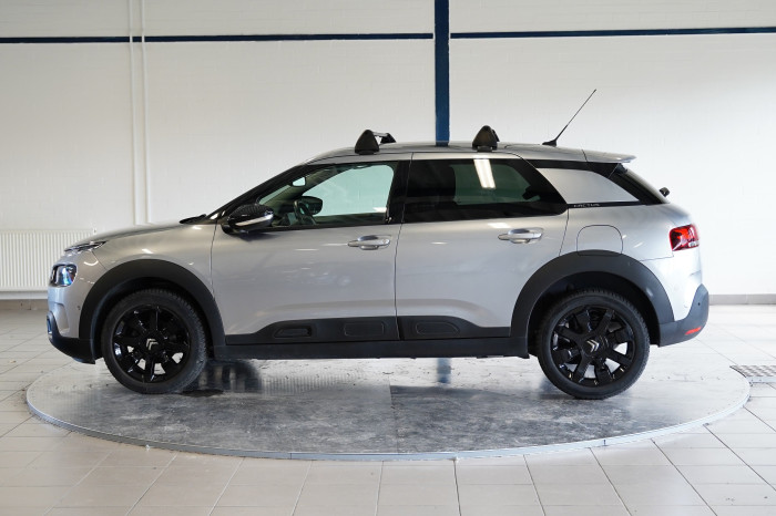 Citroën C4 Cactus 1.2 PureTech 81 kW Shine na operativní leasing