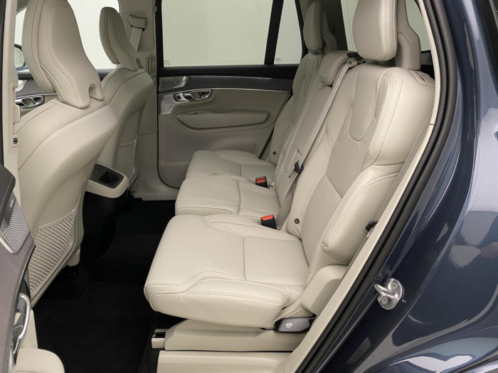 Volvo XC90 B5 AWD AUT BRIGHT PLUS 7míst na operativní leasing