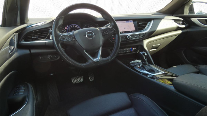 Opel Insignia 2,0 T 4x4 GSi na operativní leasing
