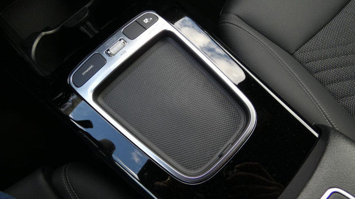 Mercedes-Benz Třídy A 180 Sedan Progessive na operativní leasing