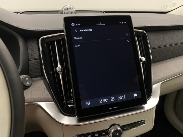 Volvo XC90 B5 AWD AUT BRIGHT PLUS 7míst na operativní leasing