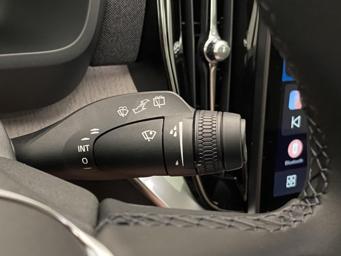 Volvo XC90 B5 AWD AUT DARK PLUS 7míst na operativní leasing