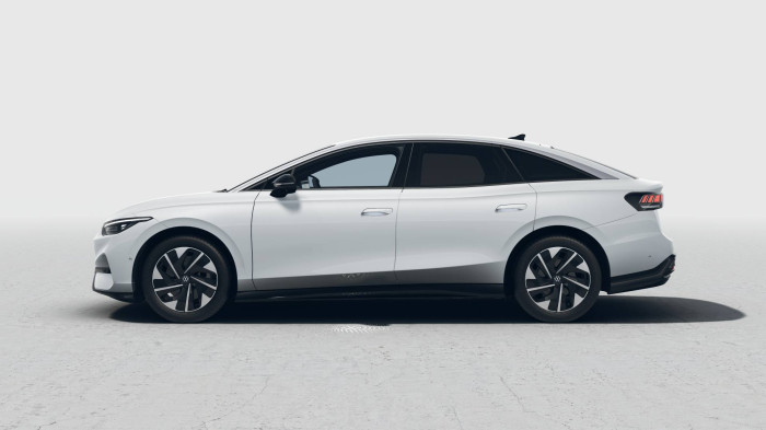 Volkswagen ID.7 Pro People 77kWh / 210kW na operativní leasing