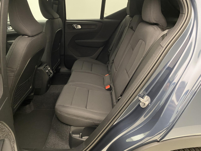 Volvo EX40 SINGLE MOTOR EXTENDED PLUS na operativní leasing