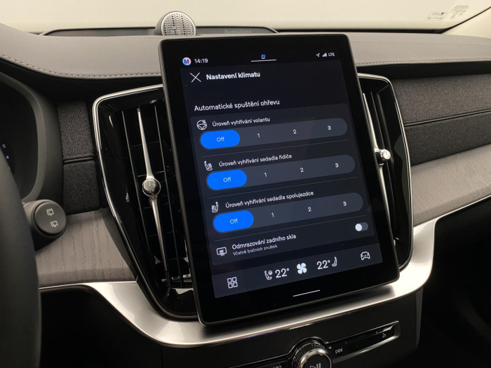 Volvo XC90 B5 AWD AUT DARK PLUS 7míst na operativní leasing