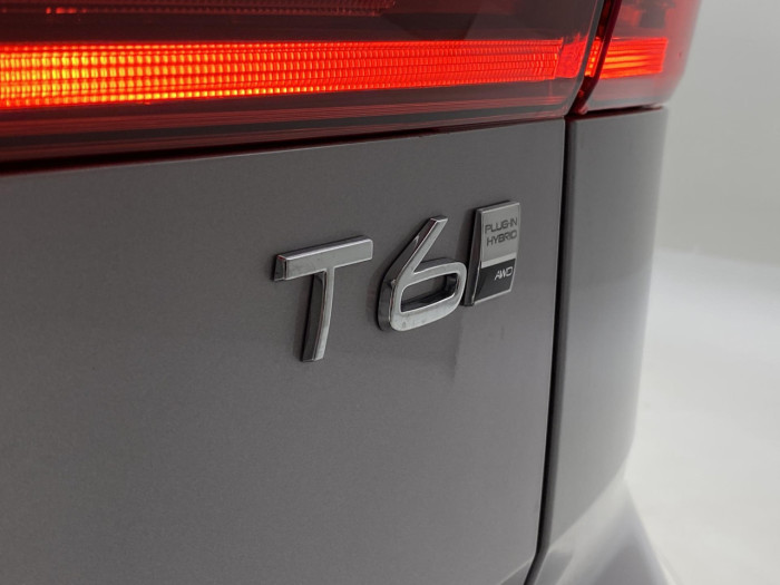 Volvo XC60 T6 AWD AUT BRIGHT PLUS na operativní leasing