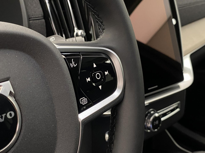 Volvo XC90 B5 AWD AUT BRIGHT PLUS 7míst na operativní leasing