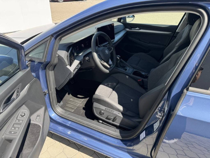 Volkswagen Golf Variant People 6G 1,5TSI / 85kW na operativní leasing