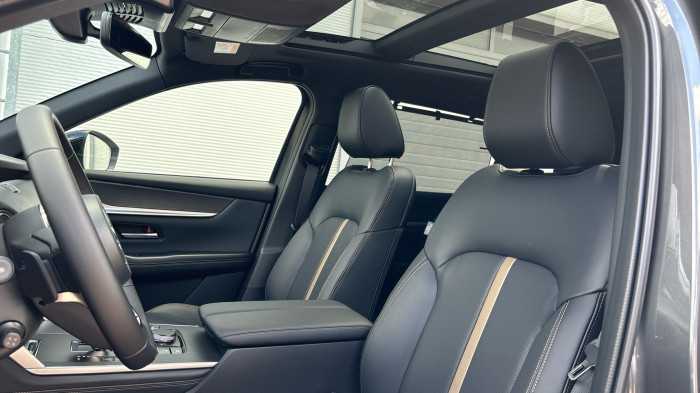 Mazda CX-80 3.3 D254 Homura Plus AT AWD  na operativní leasing