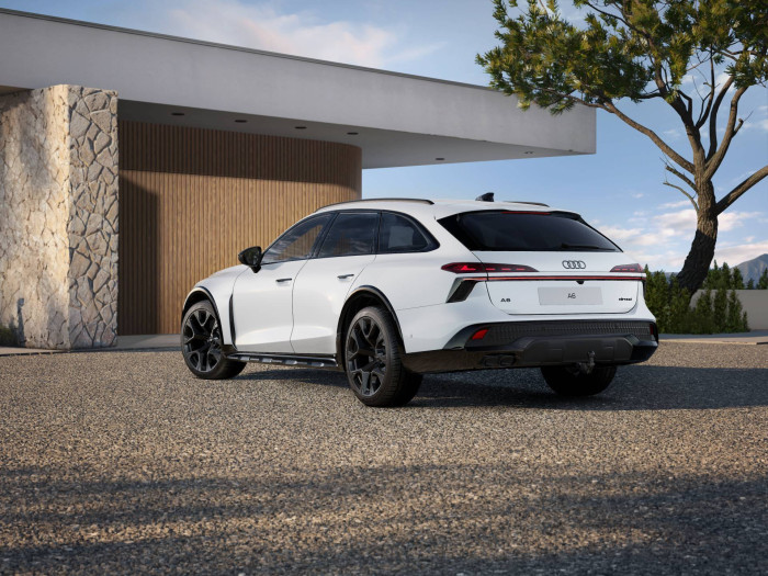 Audi A6 allroad quattro 7STT 3,0TDI / 220kW na operativní leasing
