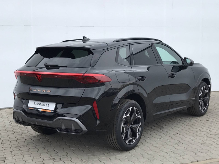 CUPRA Terramar DSG 1.5 eTSI / 110kW na operativní leasing