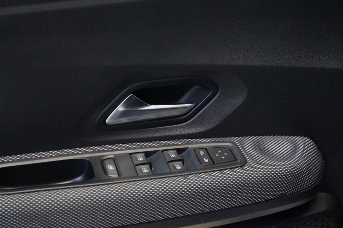 Dacia Sandero 1.0 TCe 67 kW Comfort na operativní leasing