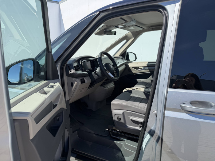 Volkswagen Multivan Life 7DSG 2,0TDI / 110kW na operativní leasing