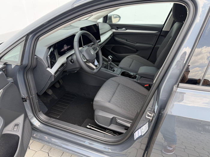 Volkswagen Golf Variant People 6G 1,5TSI / 85kW na operativní leasing