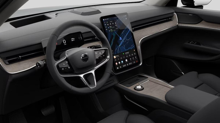 Volvo EX90 PURE ELECTRIC SINGLE PLUS 7m. na operativní leasing