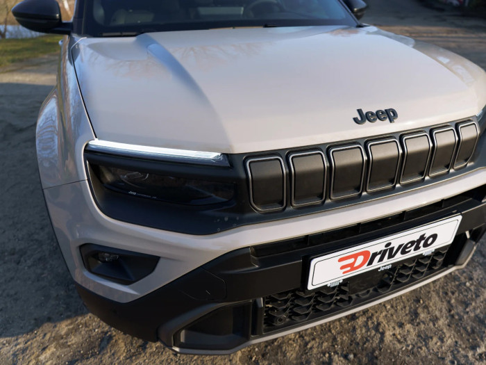 Jeep Avenger Altitude 1.2T e-Hybrid 81 kW Benzín Automatická převodovka na operativní leasing
