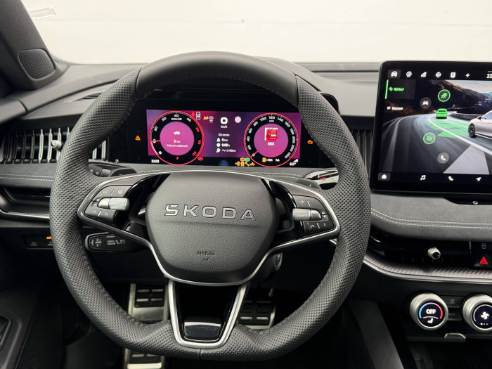 Škoda Superb Combi Sportline DSG 2,0TDI / 142kW na operativní leasing