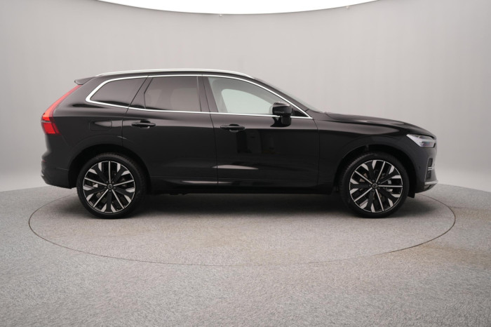 Volvo XC60 B5 AWD AUT BRIGHT PLUS na operativní leasing
