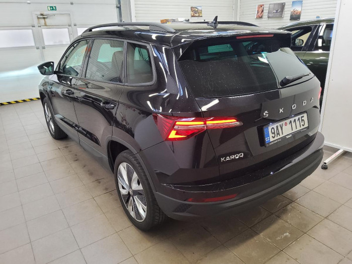 Škoda Karoq 1,5 TSI Style DSG na operativní leasing