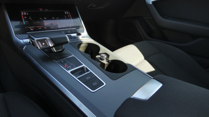 Audi A6 Avant 40 TDI Quattro S tronic na operativní leasing