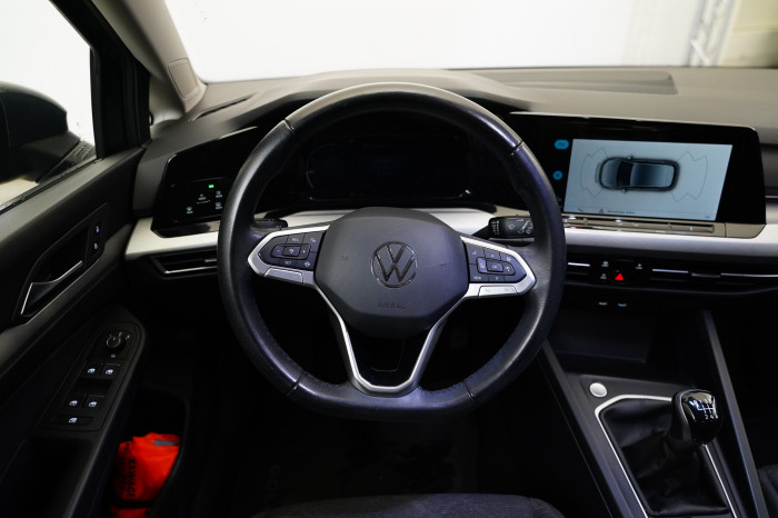 Volkswagen Golf 1.0 TSI 81 kW Life na operativní leasing