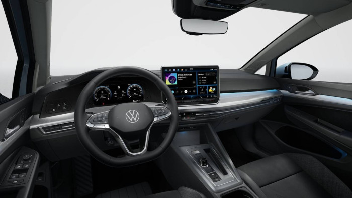 Volkswagen Golf Variant People 7DSG mHEV 1,5eTSI / 85kW na operativní leasing