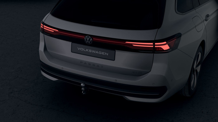 Volkswagen Passat Business 1,5 eTSI 110 kW mHEV na operativní leasing