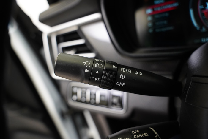 Dongfeng Fengon 2.0 T-GDI 162 kW AWD na operativní leasing