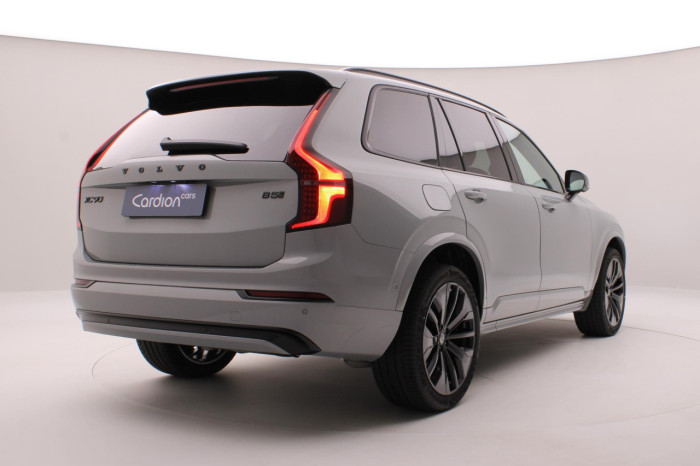 Volvo XC90 B5 AWD BLACK EDITION PLUS 7 na operativní leasing